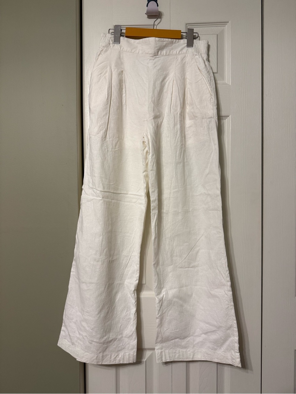 Dynamite linen blend Wide leg pants